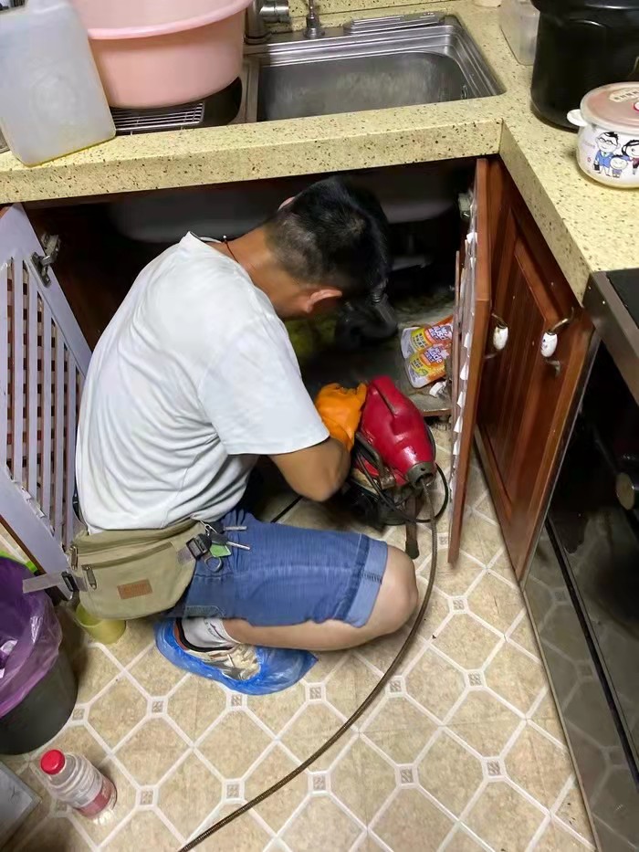 东西湖通下水道
