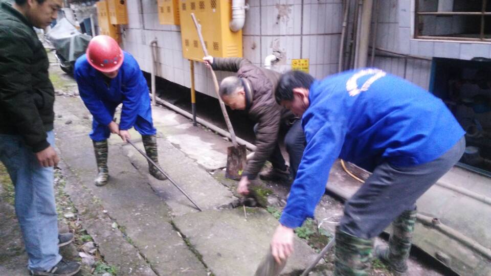 东西湖清掏化粪池、管道疏通一站式服务<高效><技术><可靠>